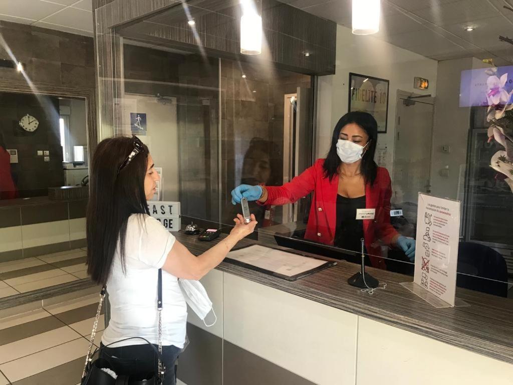 里昂东欧洲博览馆东方住宿酒店 圣普列斯特 外观 照片